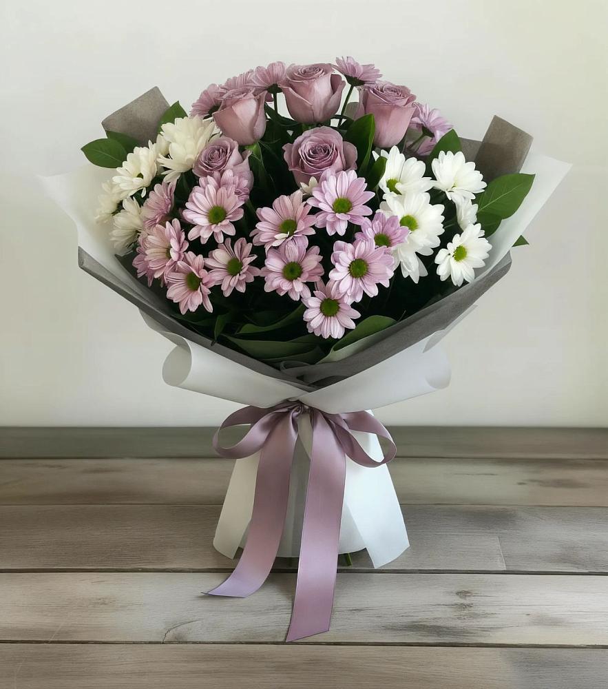 Букет цветов из: Хризантемы и Розы в Лаголово