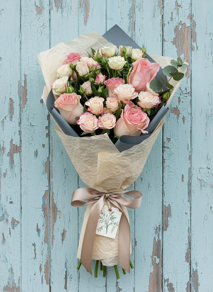 Букет цветов из: Розы в Лаголово