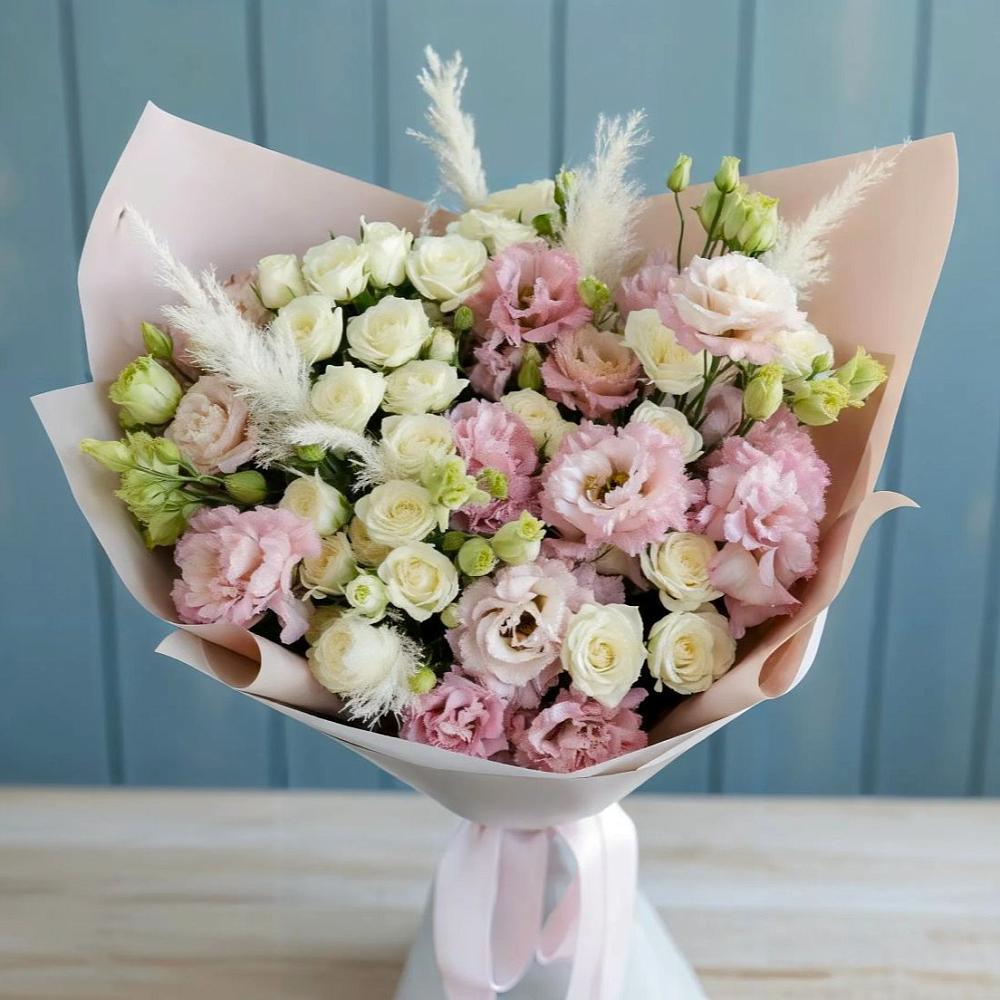 Букет цветов из: Альстромерии и Розы в Лаголово