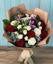 Букет цветов из:  Розы и Альстромерии в Лаголово