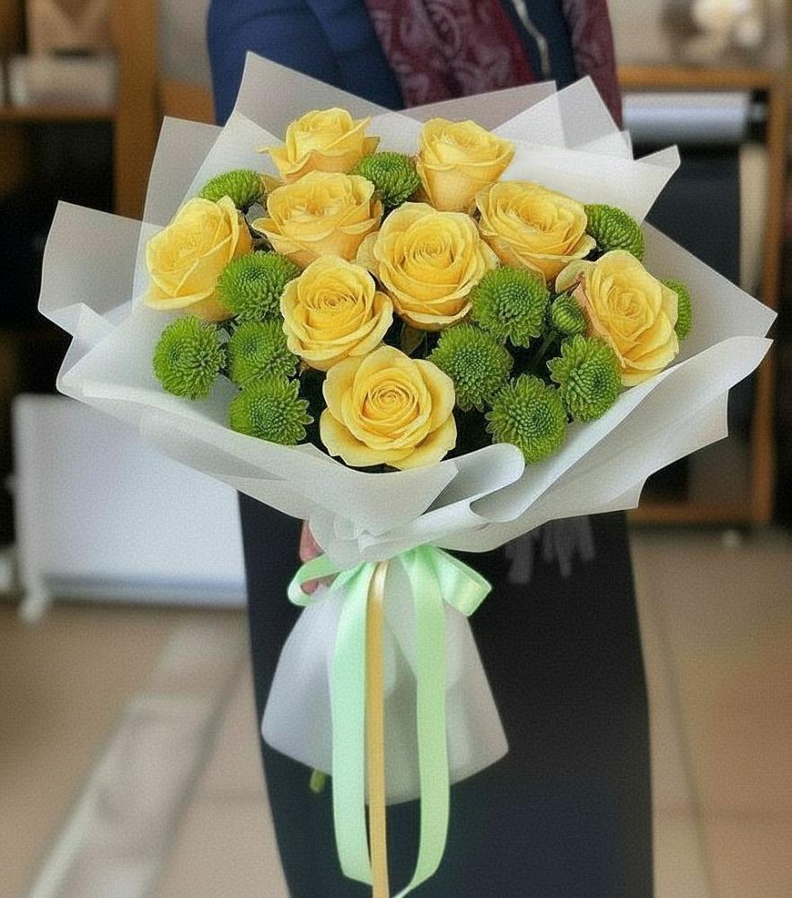 Букет цветов из: Хризантемы и Розы в Лаголово