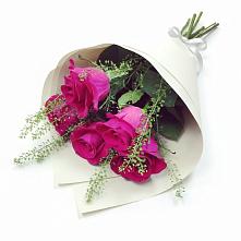 Букет цветов из:  Розы в Лаголово