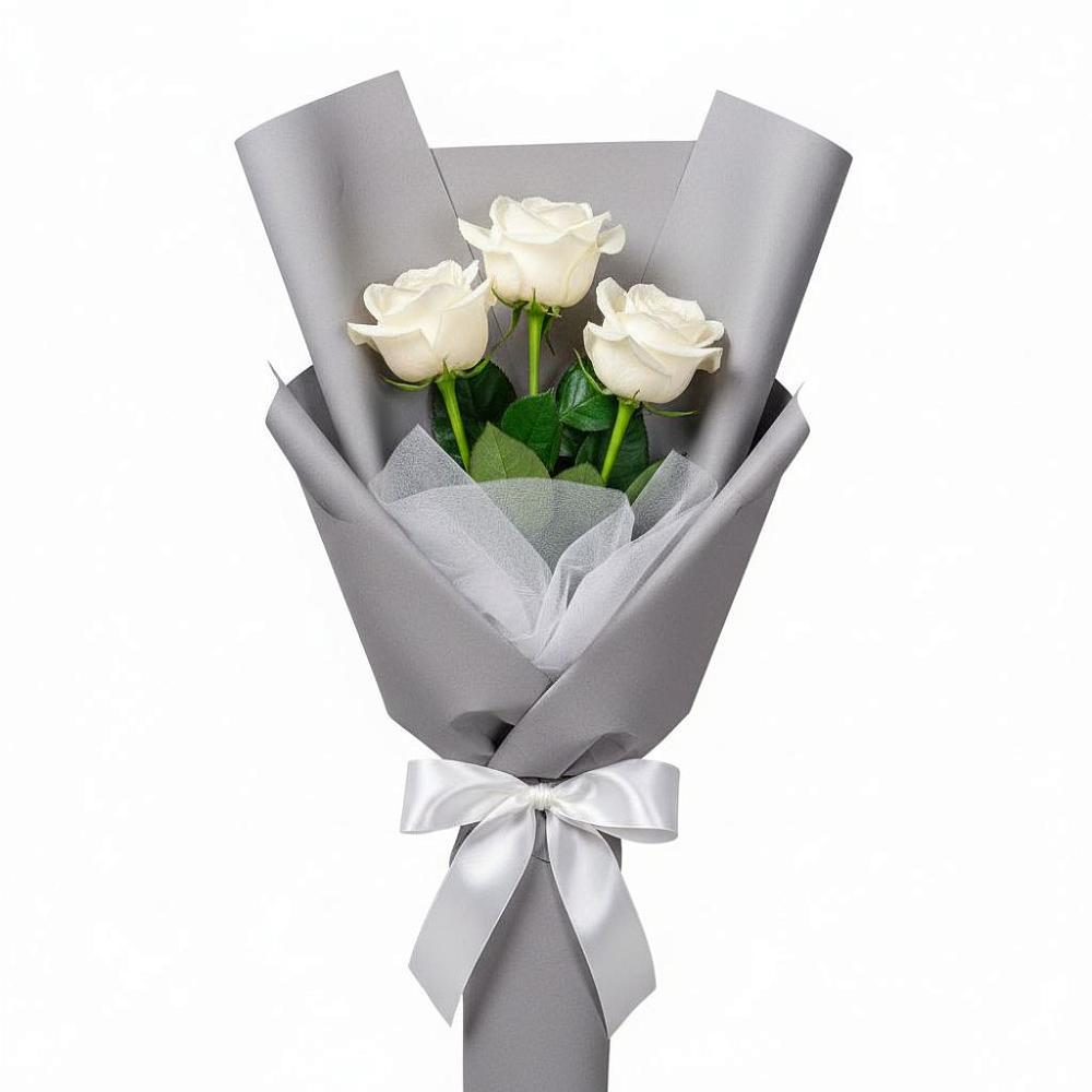 Букет 3 белые розы в Лаголово