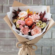 Букет цветов из:  Гвоздики, Хризантемы и Розы в Лаголово