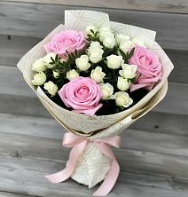 Букет цветов из:  Розы в Лаголово