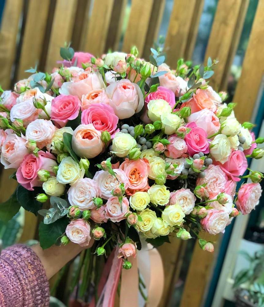 Букет цветов из: Розы в Лаголово