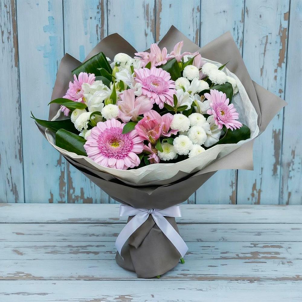 Букет цветов из: Герберы, Альстромерии и Хризантемы в Лаголово