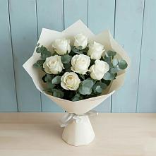 Букет Белые розы в Эвкалипте в Лаголово